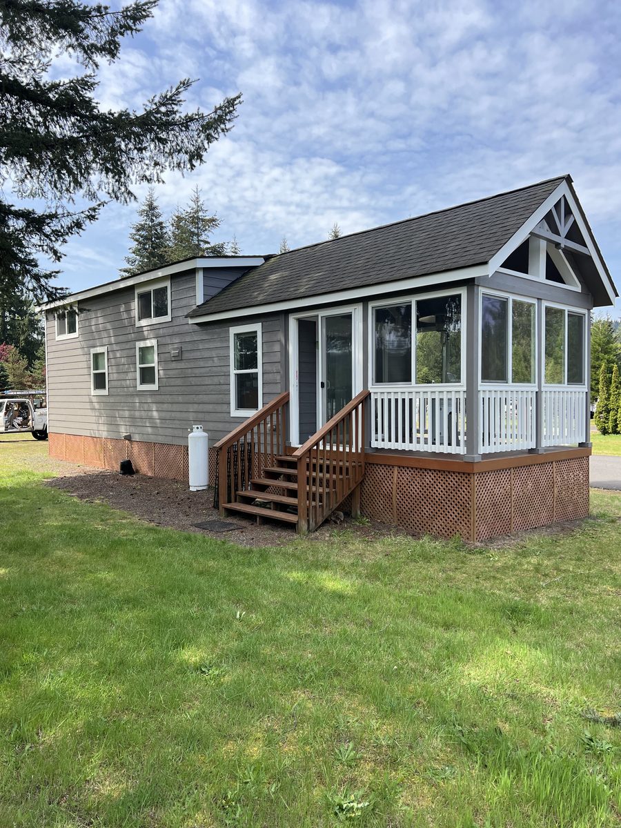 Deck staining by Gullard Painting